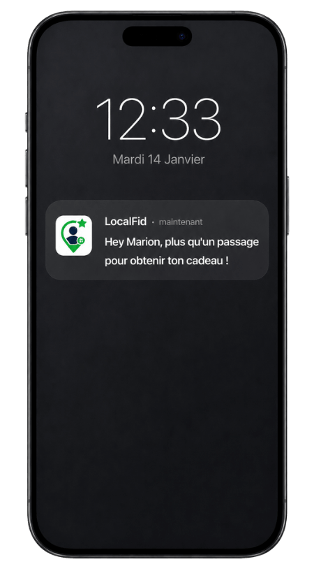 Notification LocalFid sur l’écran verrouillé d’un iPhone : la carte Café Marcel vient d’être ajoutée à Apple Wallet